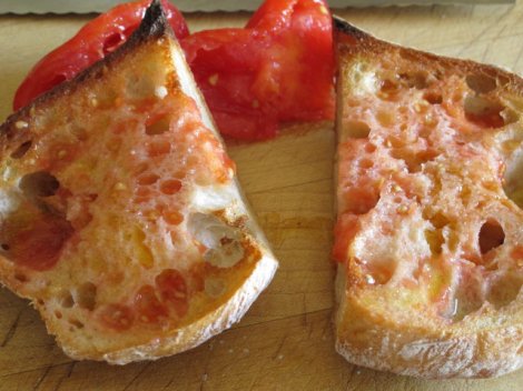 Tomato Garlic Bread