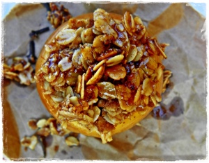 Baked apple with a toasty oat filling!